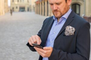 副業資格はどのタイミングで始めるべきか？